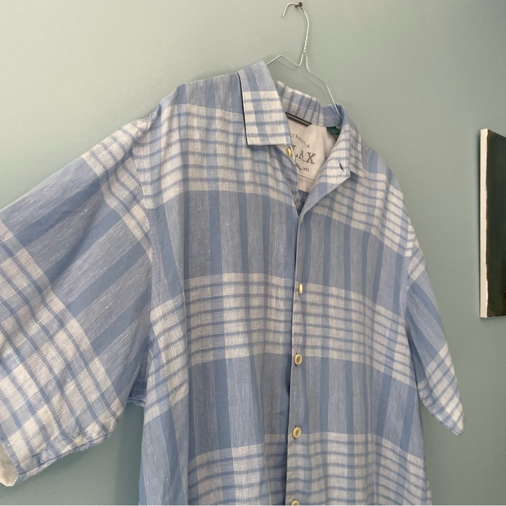 TOMMY BAHAMA Men’s Relax Linen Short Sleeve Shirt in Light Blue - Picture 4 of 6